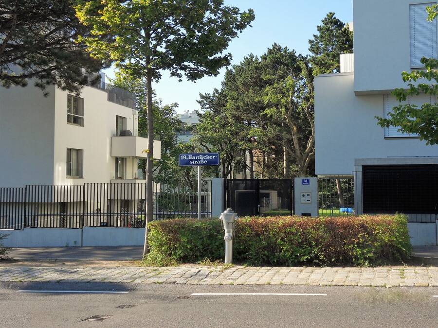 Vienna Compound Housing: Upper Compound Vienna Compound Housing: Upper Compound