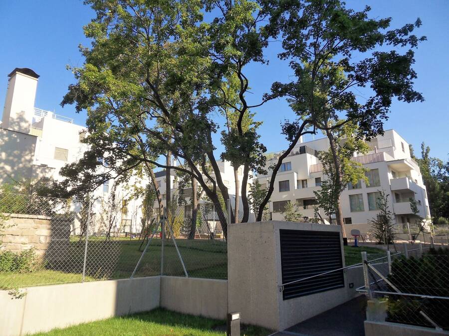 Vienna Compound Housing: Lower Compound Vienna Compound Housing: Lower Compound