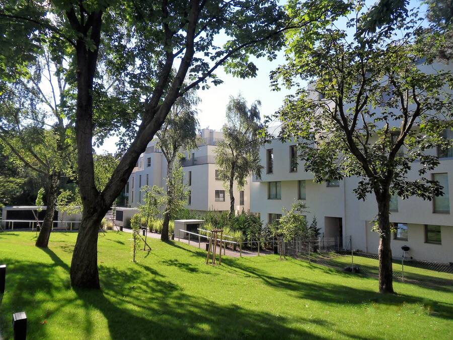 Vienna Compound Housing: Upper Compound Vienna Compound Housing: Upper Compound